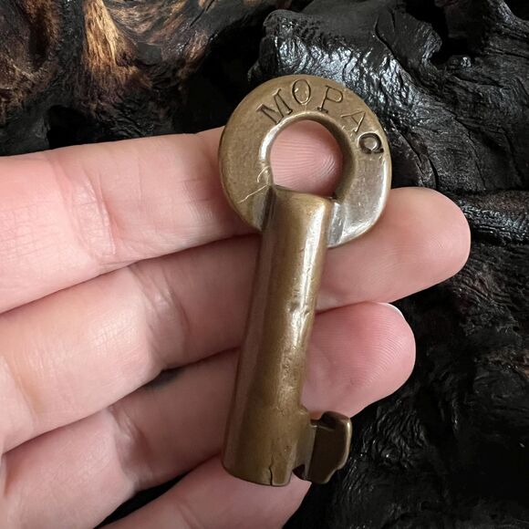 Missouri Pacific Lines MOPAC Railroad RR FS Hardware Employee Numbered - Picture 2 of 7